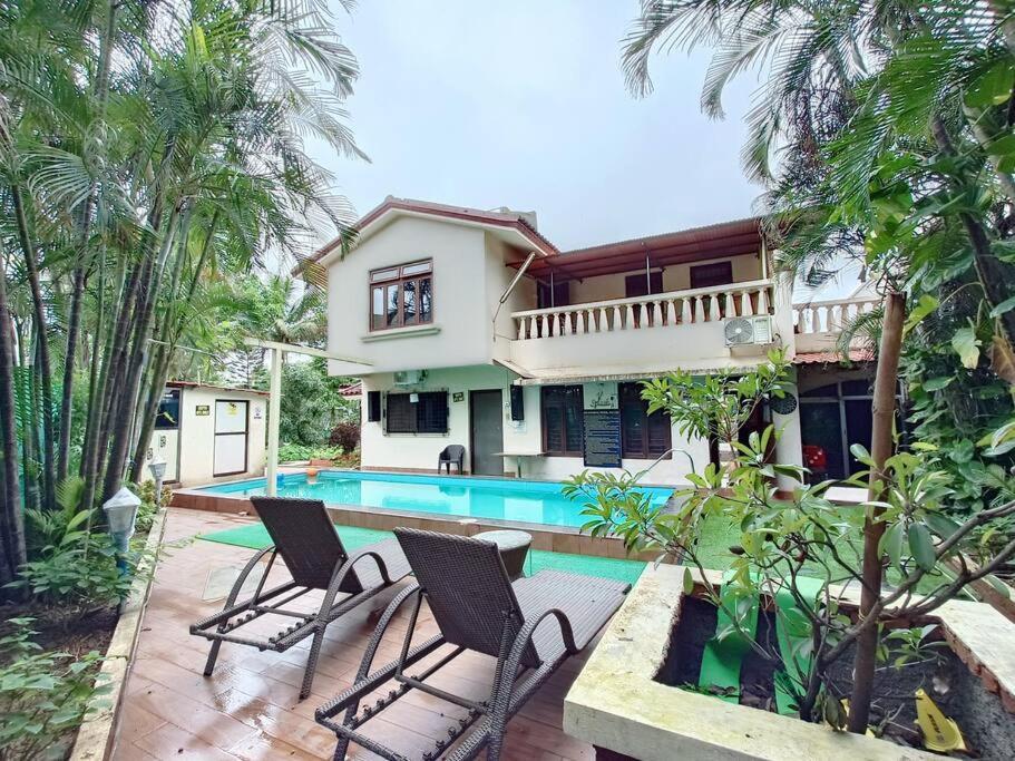 Valecha Villa Entire 4Bhkbunglow With 5000 Sq Ft Garden Лонавала Экстерьер фото